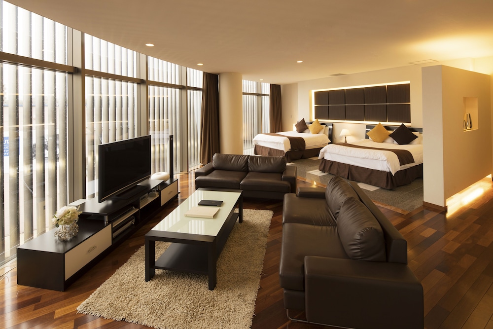 Premium Suite photo 2