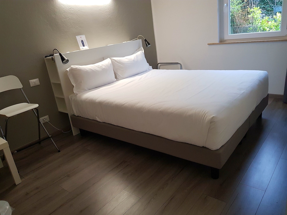 Comfort Double Room Single Use, 1 Bedroom, Private Bathroom photo 1
