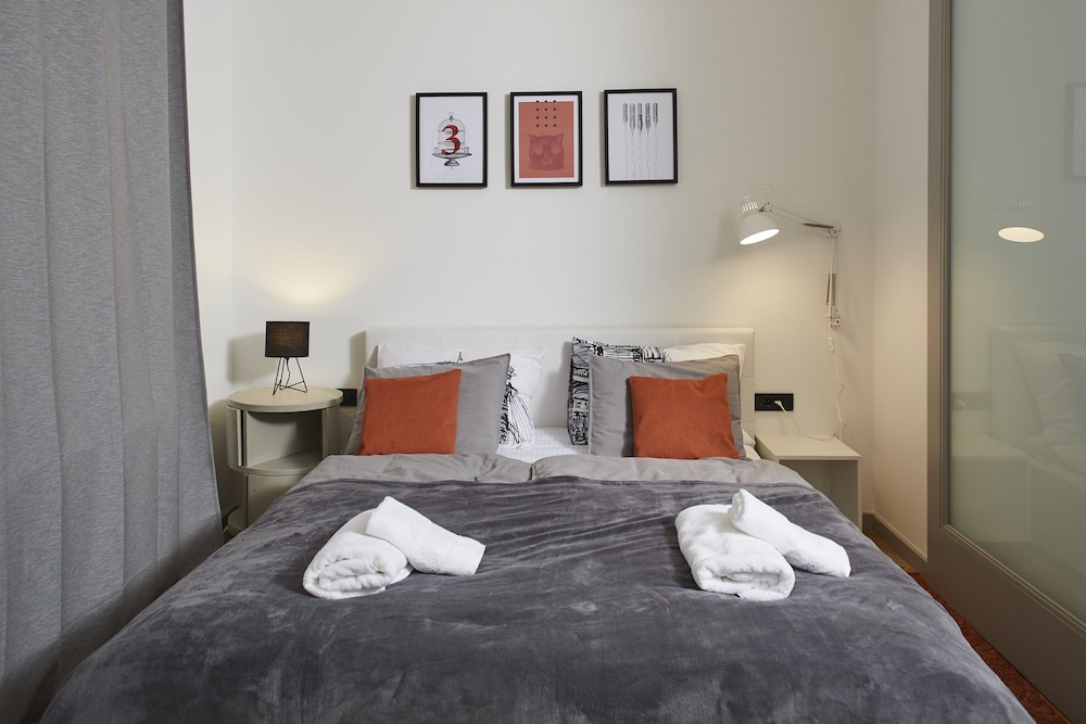 Apartment (Libretto)