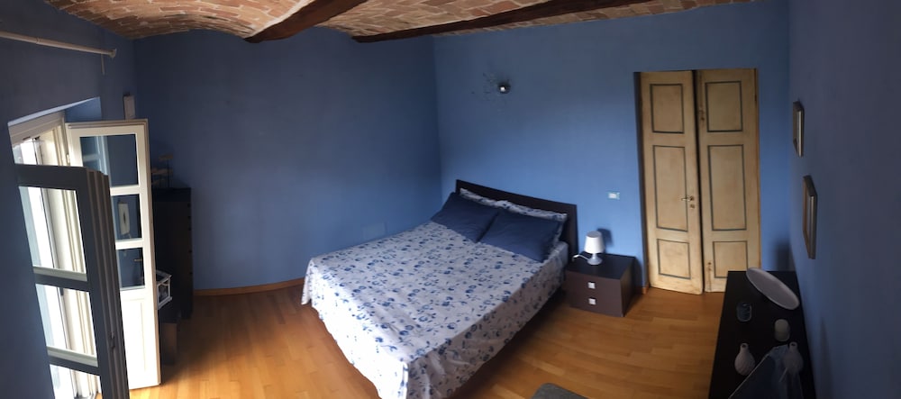 Comfort Room (Blue)