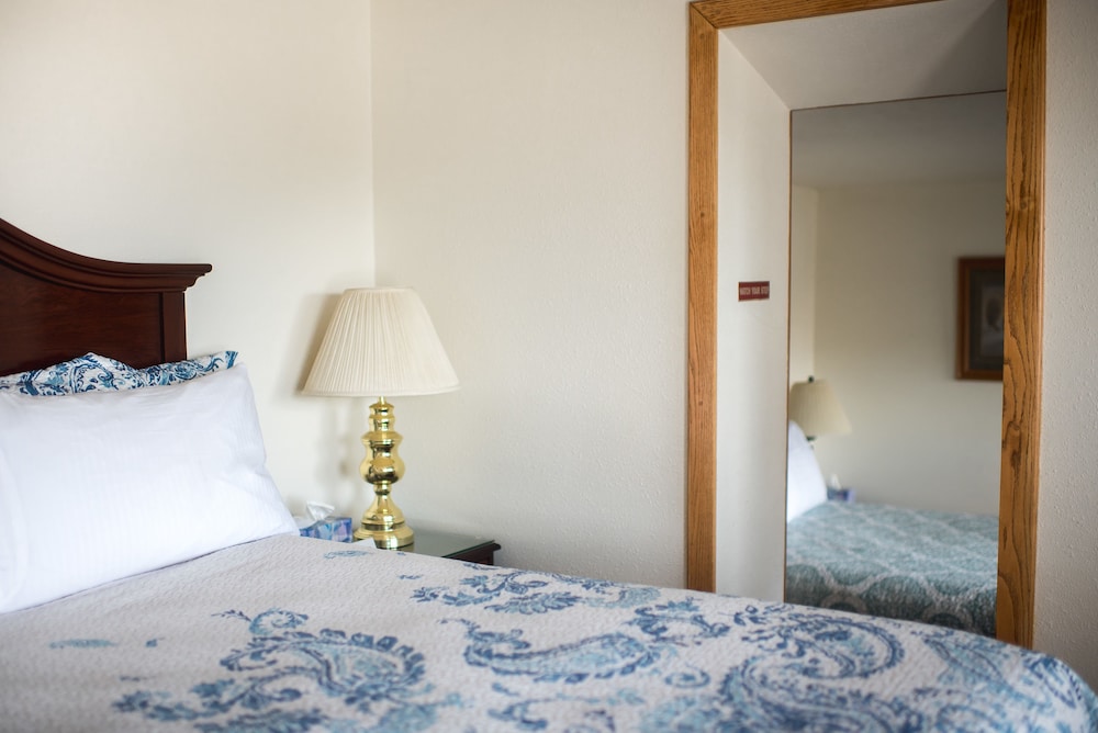 Premium Suite, 2 Queen Beds, Non Smoking