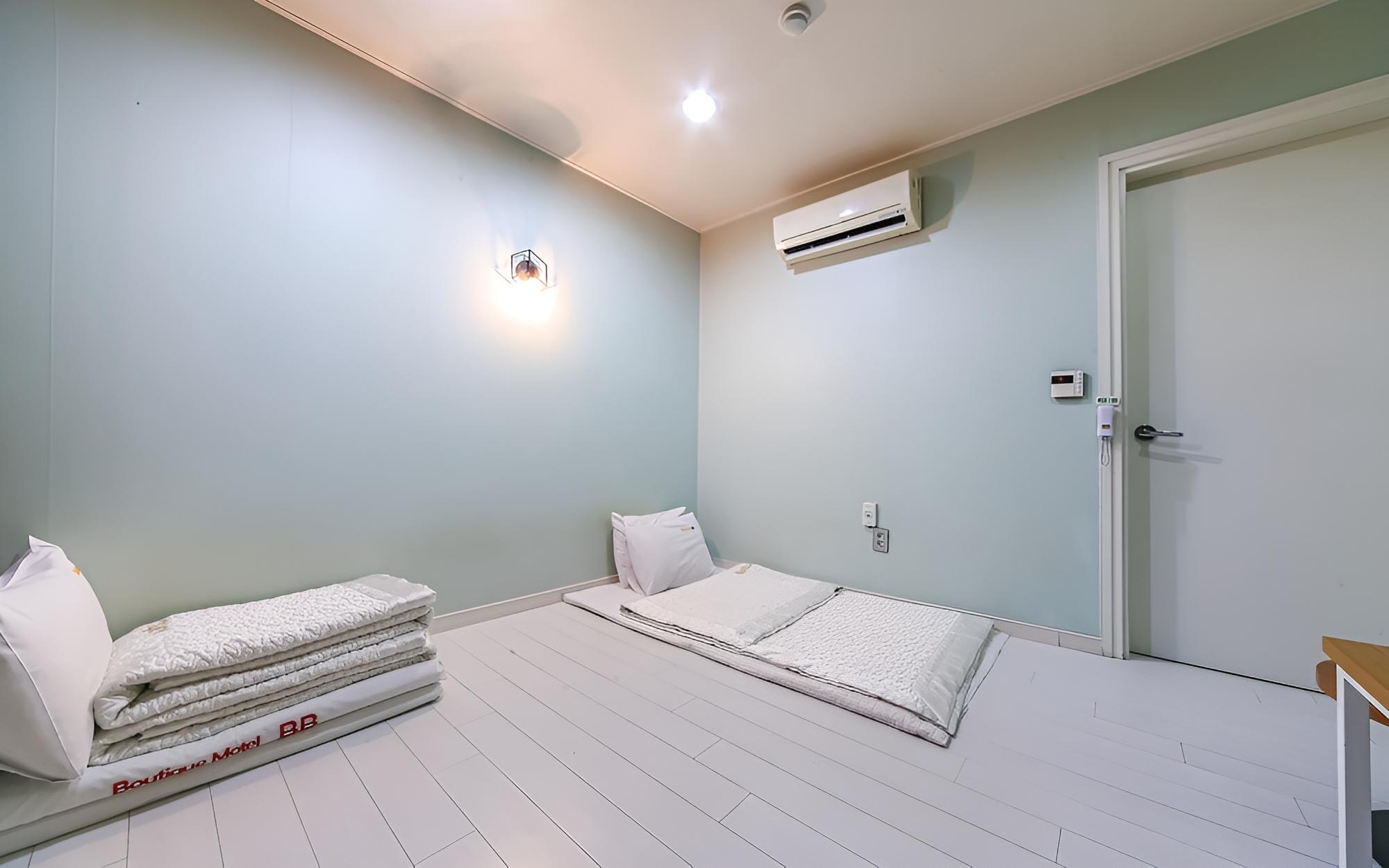 Room (Ondol)