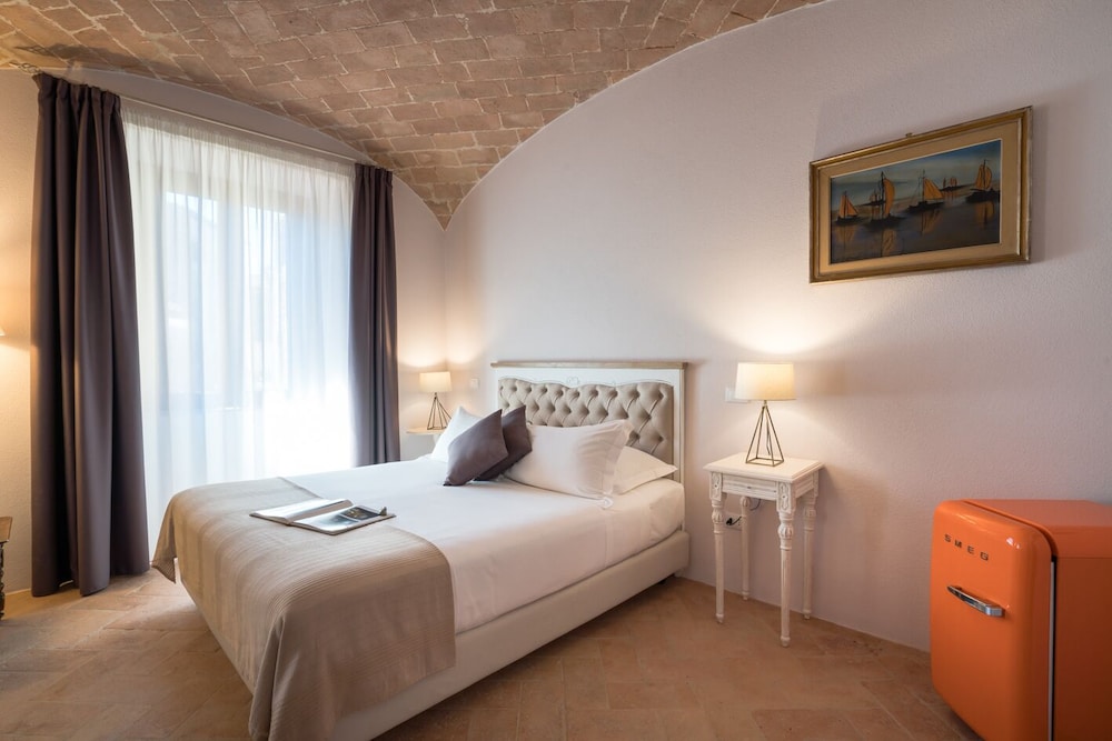 Premium Double Room, 1 King Bed, Non Smoking