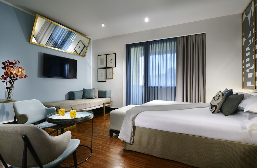Triple Room - Photo 2