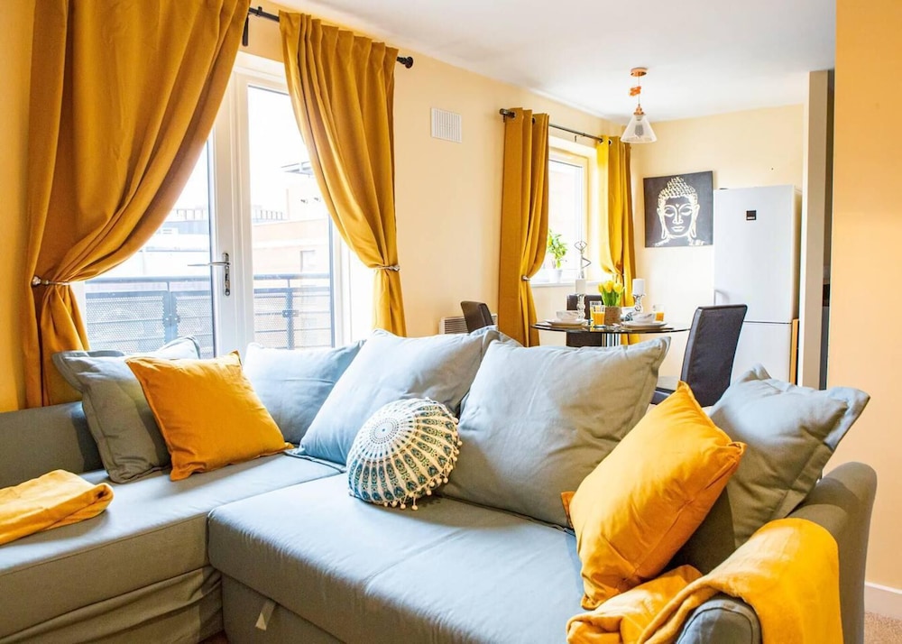 Apartment photo 3