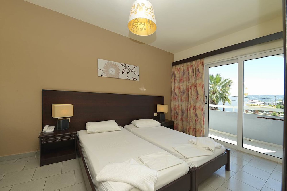 Basic Apartment, 1 Bedroom photo 2