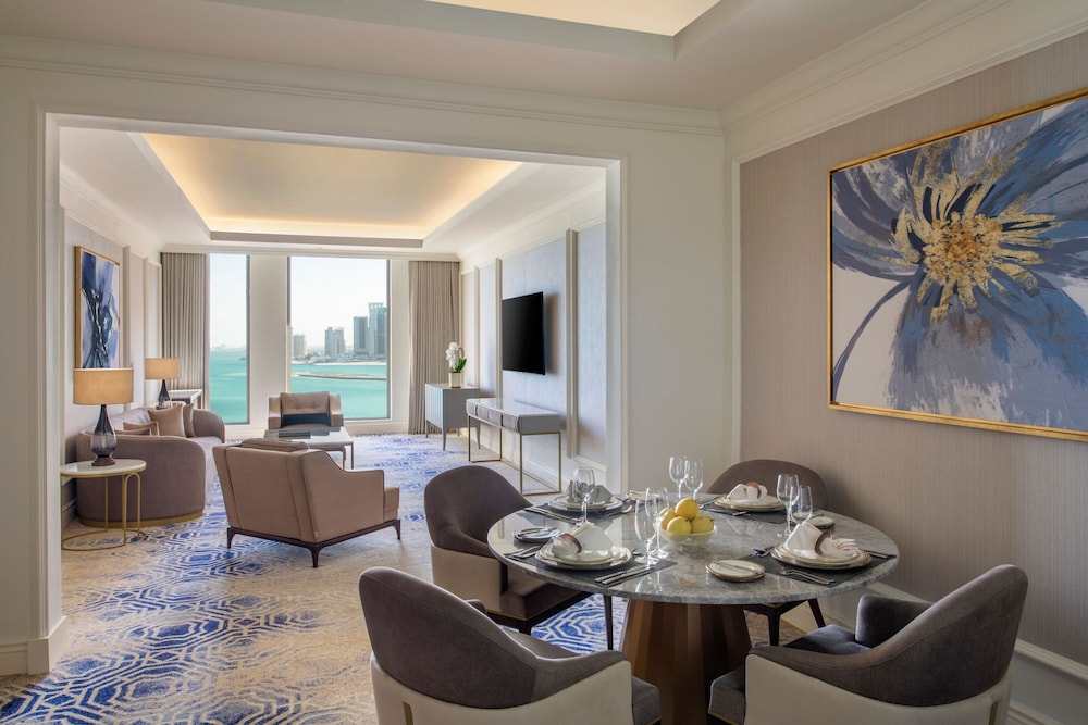 Suite, 1 Bedroom, Sea View - Photo 4