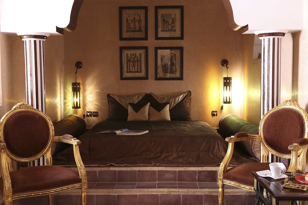 Standard Suite - Photo 1