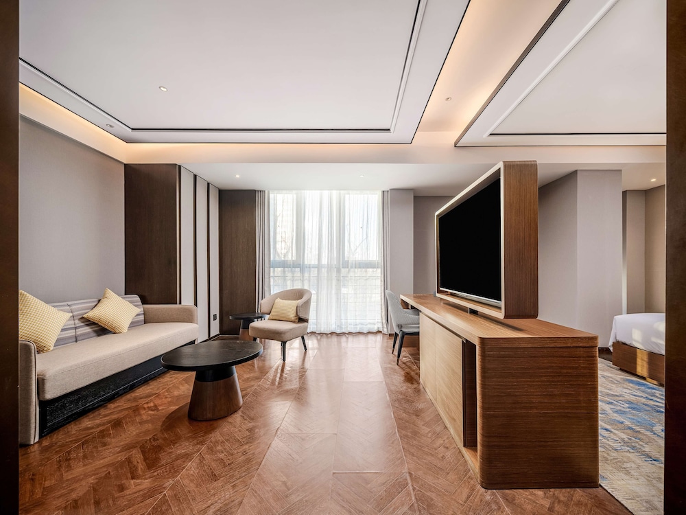 Premium Room, 1 King Bed