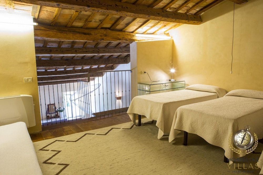Villa (Multiple Bedrooms) photo 2