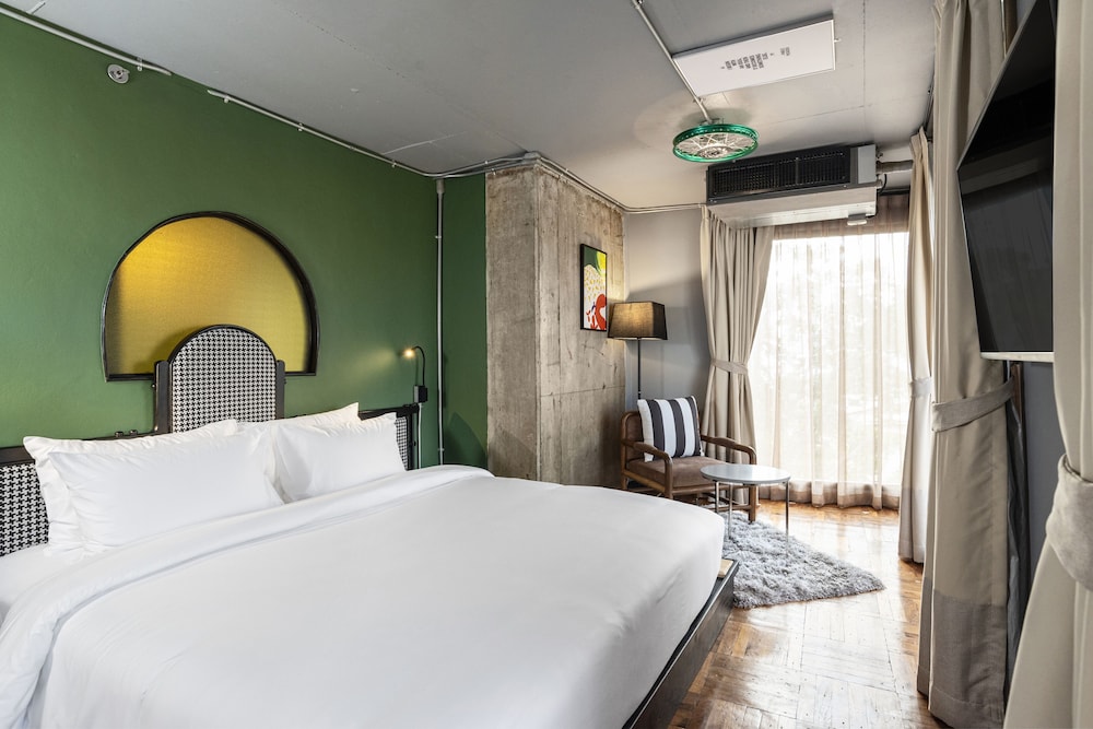 Executive Suite photo 1