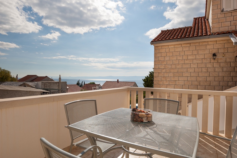 Superior Apartment, 2 Bedrooms, Balcony, Sea View
