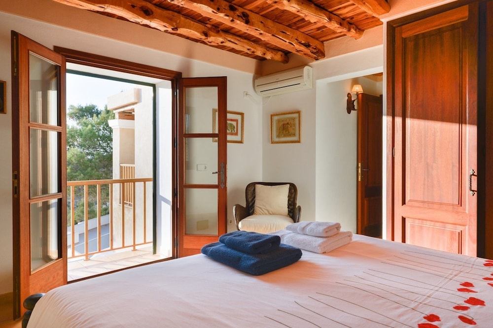 Villa, 4 Dormitorios