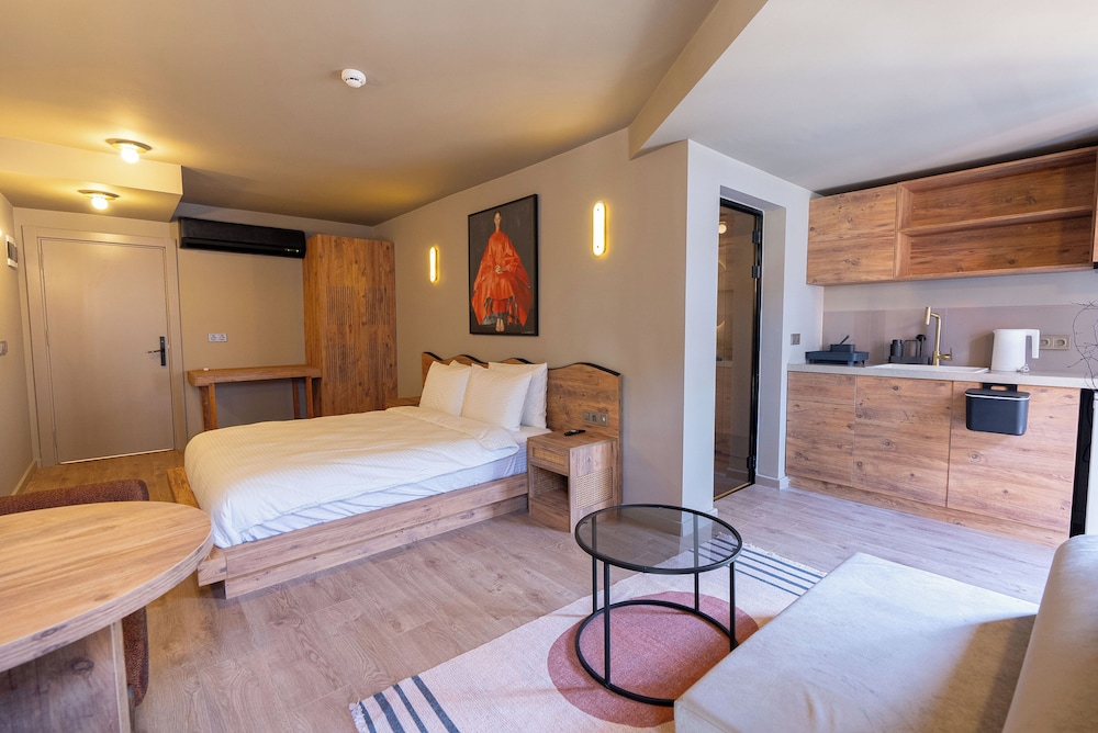 Deluxe Triple Room photo 1