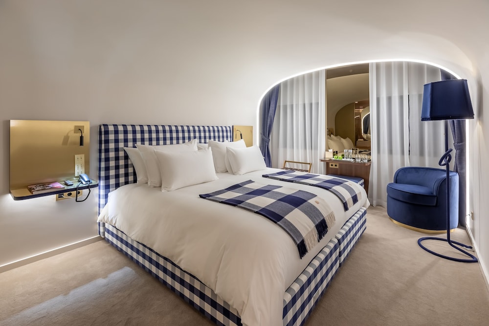 Comfort Room