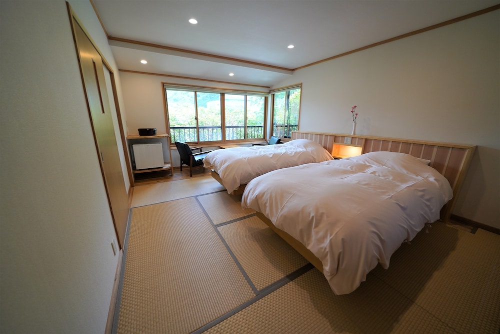 Single Room, Non Smoking (Momoij-an)