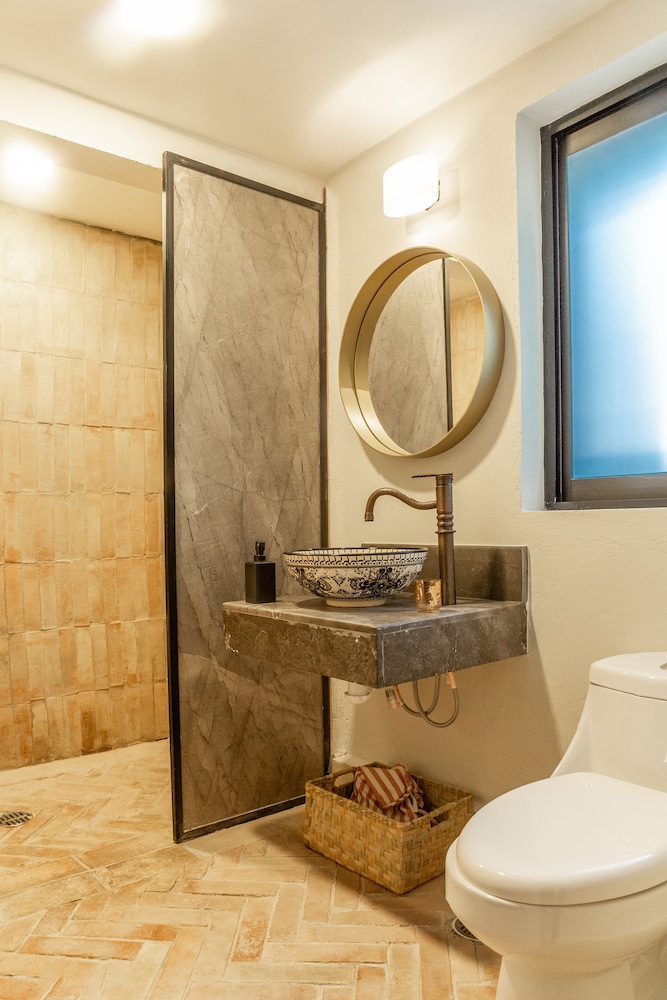 Deluxe Apartment, 2 Bedrooms, Kitchen, City View photo 2