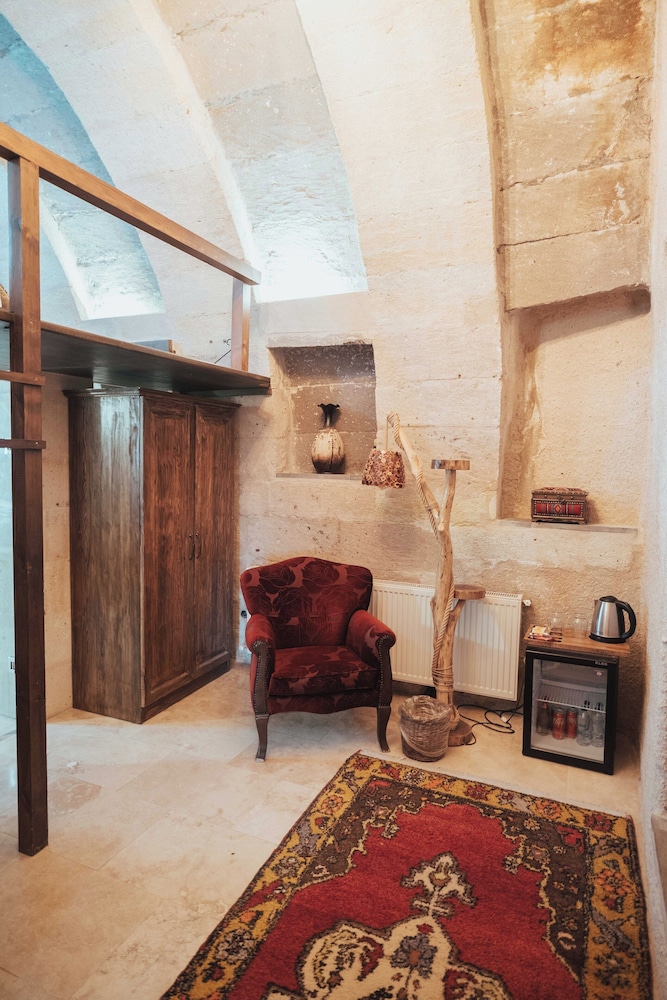 Family Suite - Photo 10