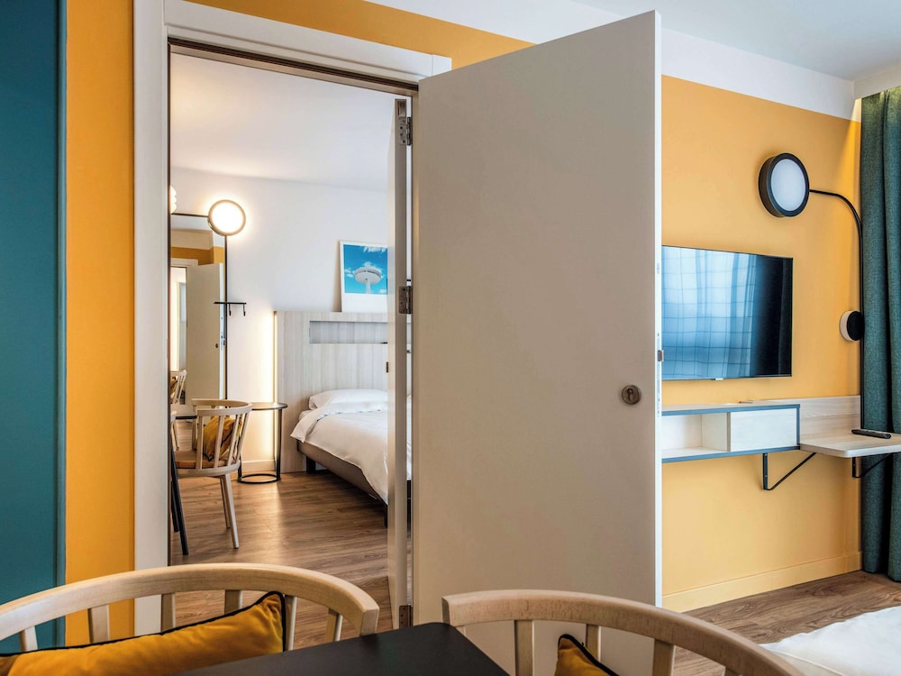 Studio, 2 Double Beds - Photo 4