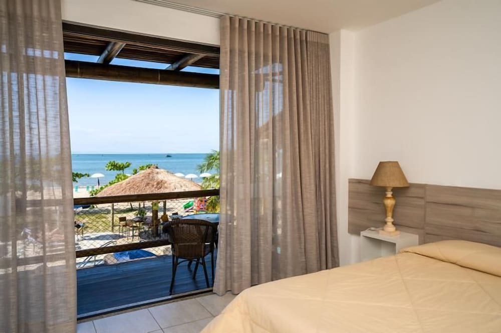 Suite, Jetted Tub, Ocean View photo 2