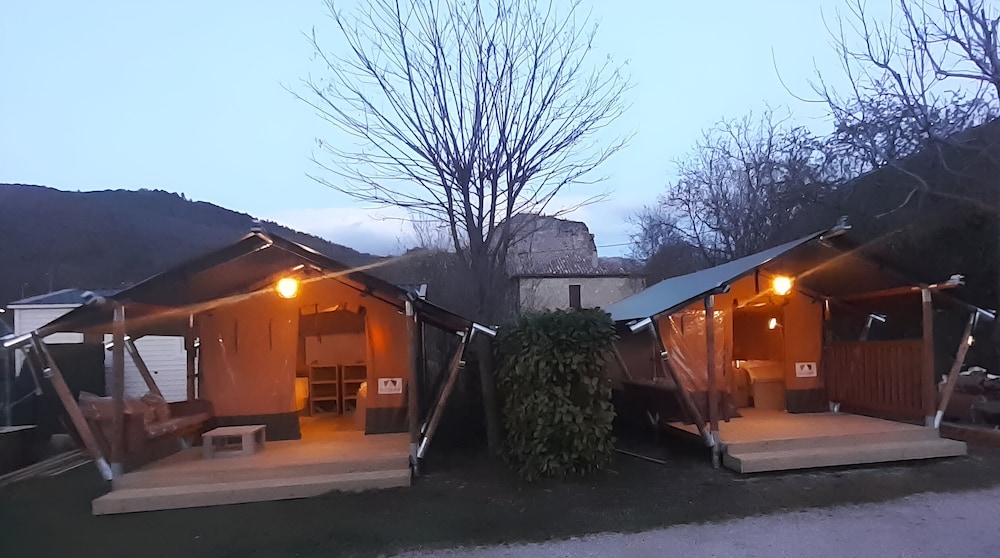 Tent photo 1