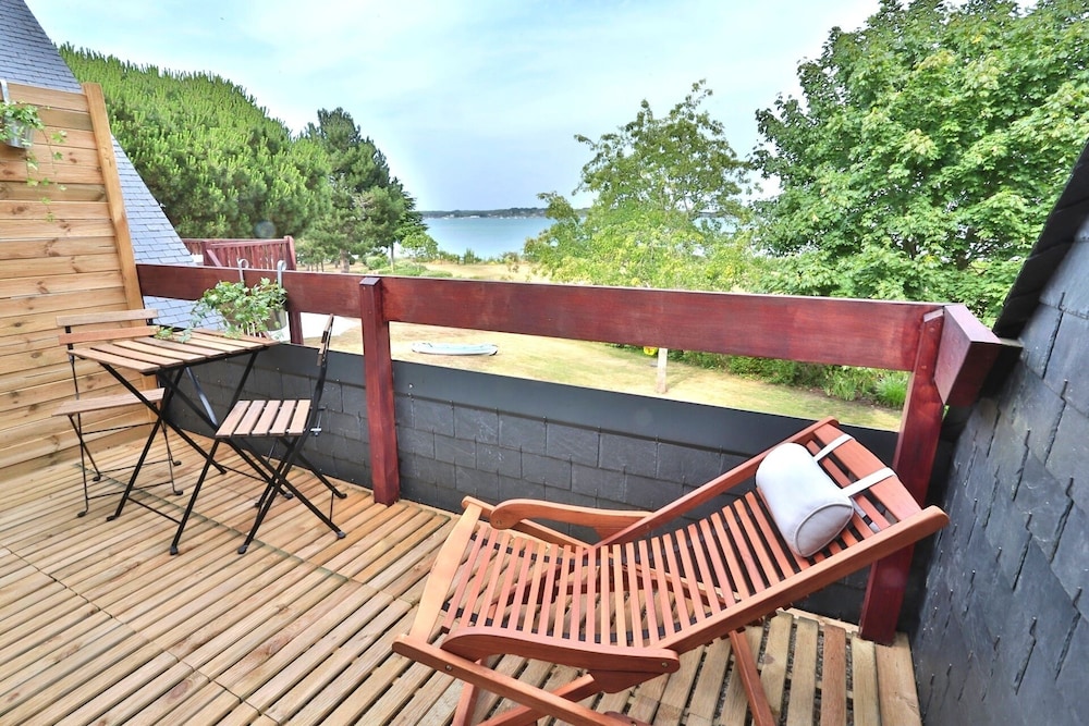 Suite, Private Bathroom, Sea View (Petit et Grand Huernic) photo 3