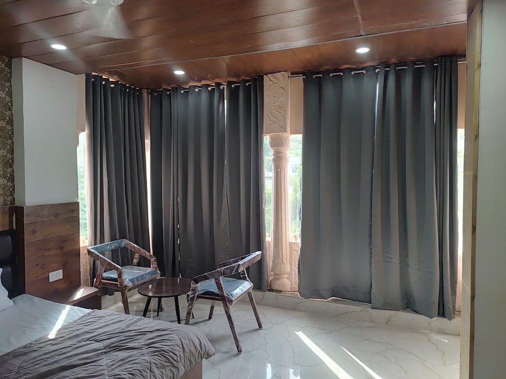 Comfort Double or Twin Room, City View