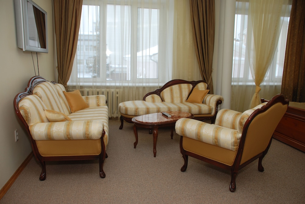 Presidential Suite photo 3