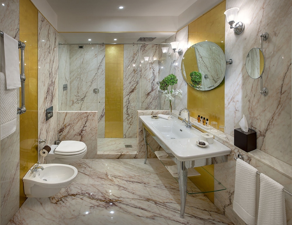 Junior Studio Suite, Lagoon View - Photo 12