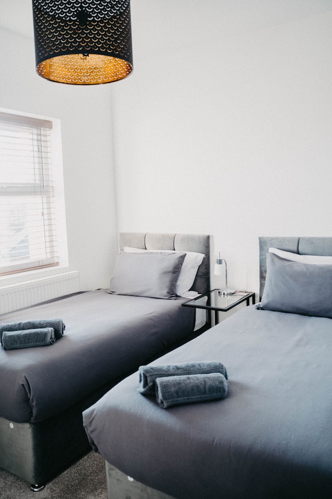 Signature Double or Twin Room, Ensuite (Double or Twin) - Photo 8