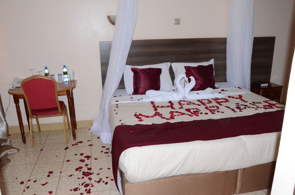 Standard Double Room photo 2