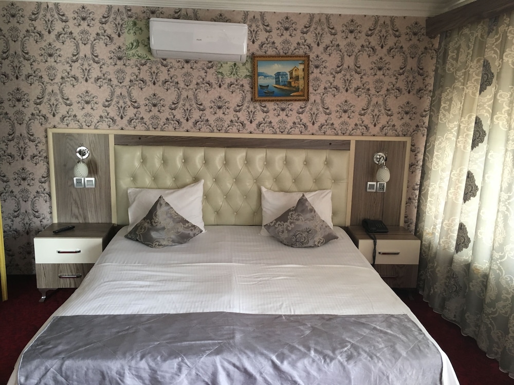 Economy Single Room