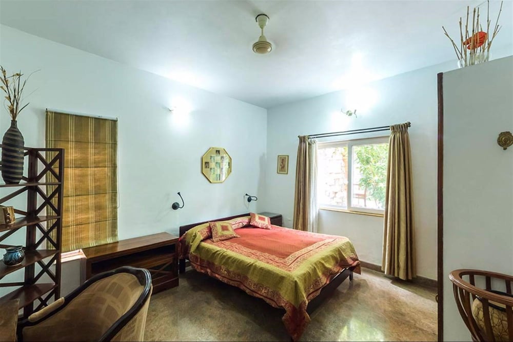 Deluxe Room, Garden View, Garden Area photo 3