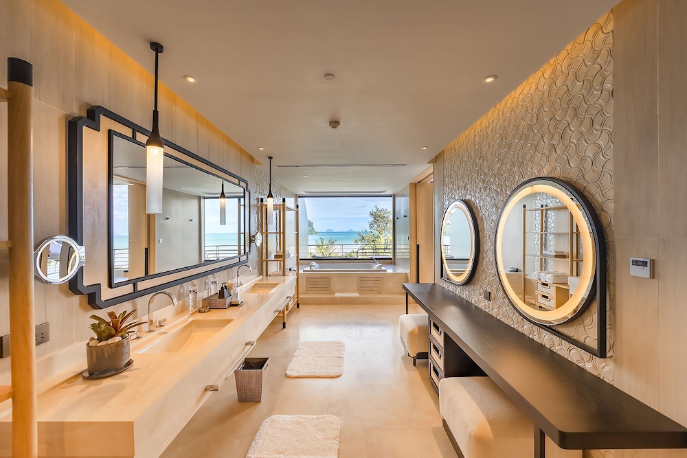 Sea View Pool Penthouse - Photo 7