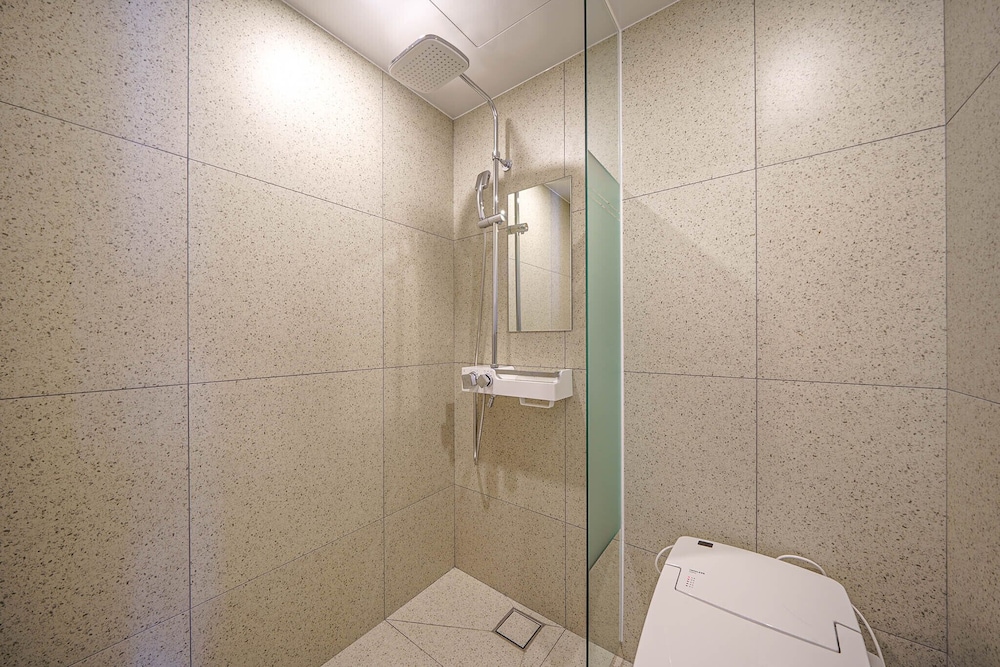 Deluxe Room - Photo 6