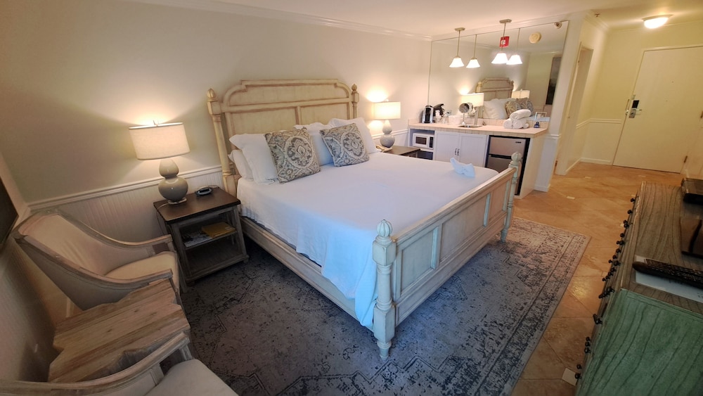 King Room 209