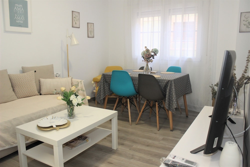 City Apartment photo 2