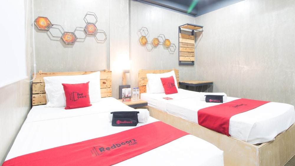 Twin Room - Photo 1