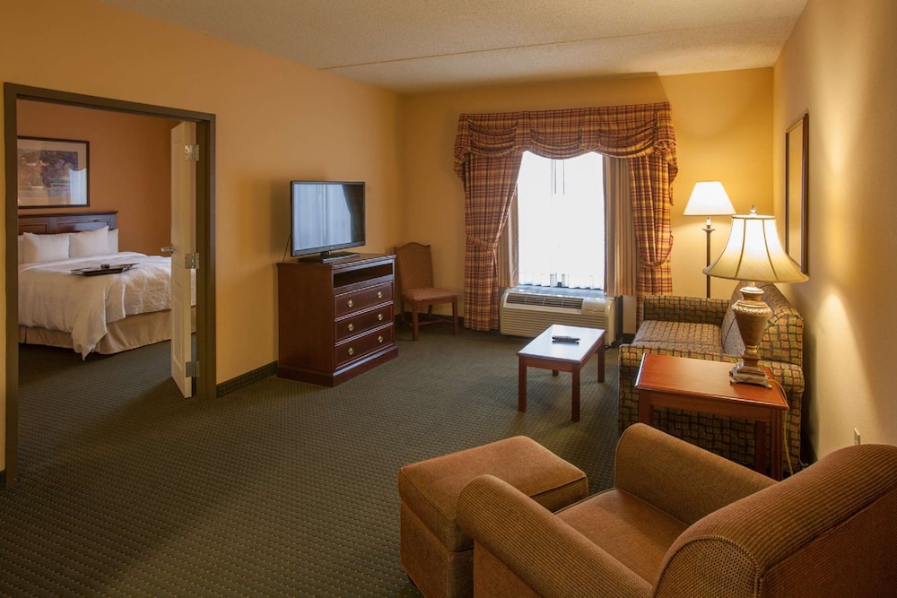 One Bedroom Suite, Two Double Beds, Non-Smoking photo 3