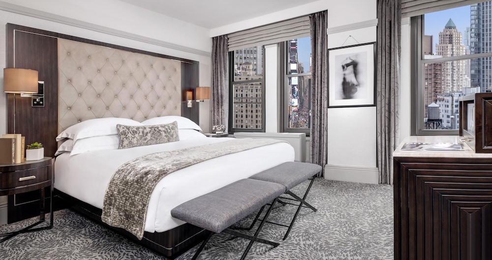 Luxury Room, 1 Queen Bed