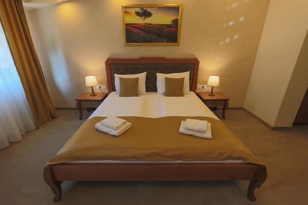 Deluxe Room, Balcony (014)