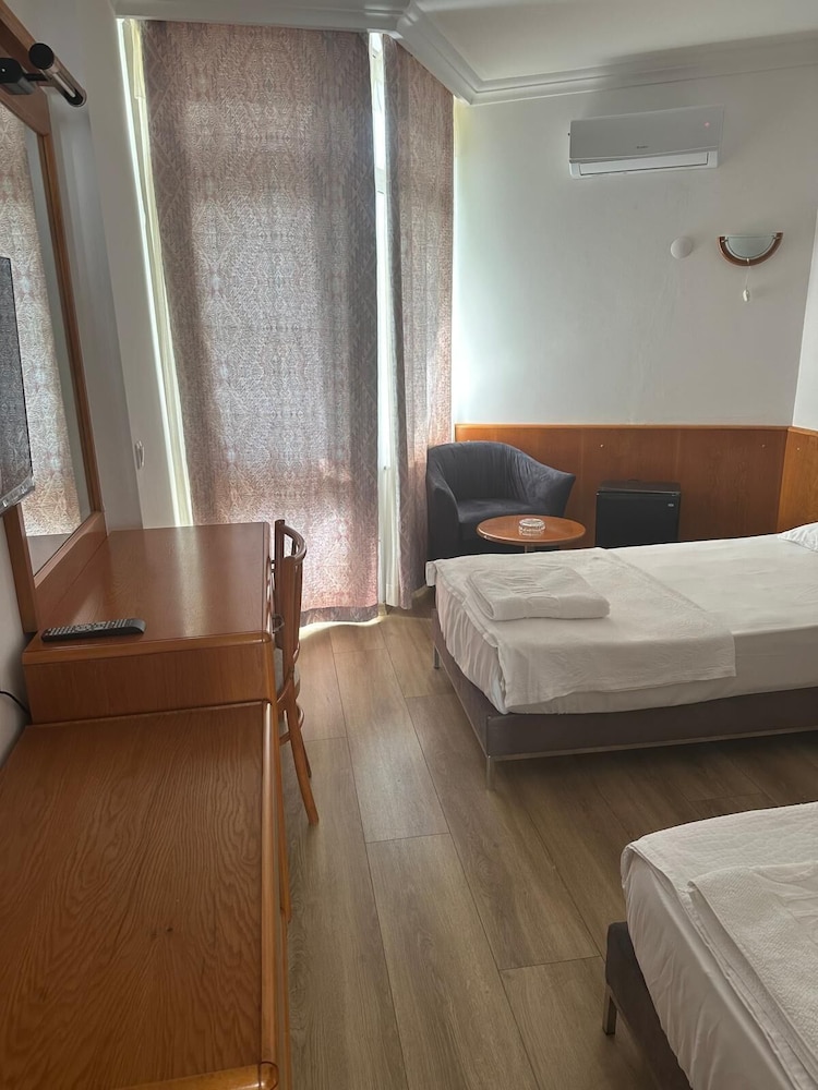 Standard Room, Balcony, Sea View photo 2
