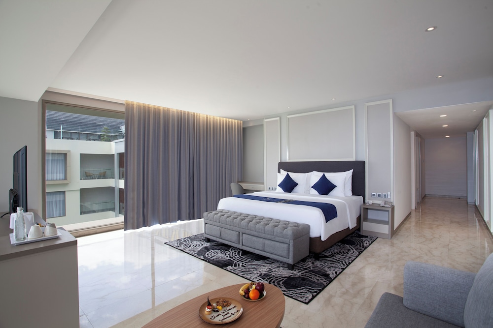 Ocean View Premier Room photo 2