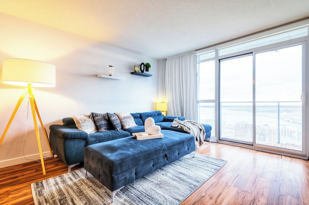 Panoramic Condo