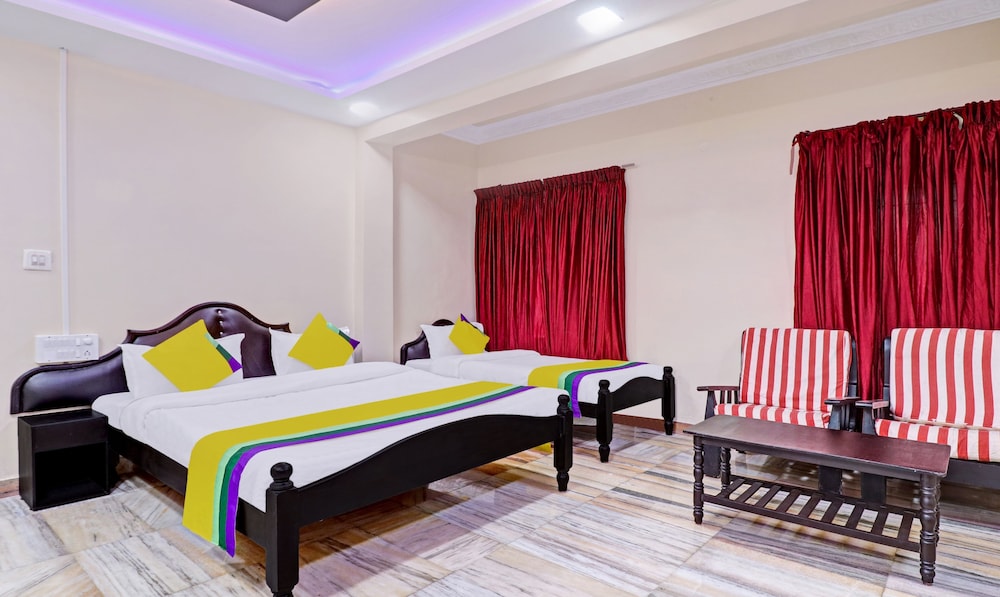Deluxe Room - Photo 1