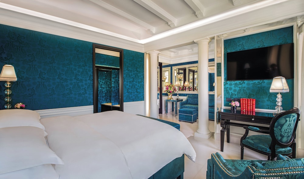 Deluxe Double Room (Grand) photo 3