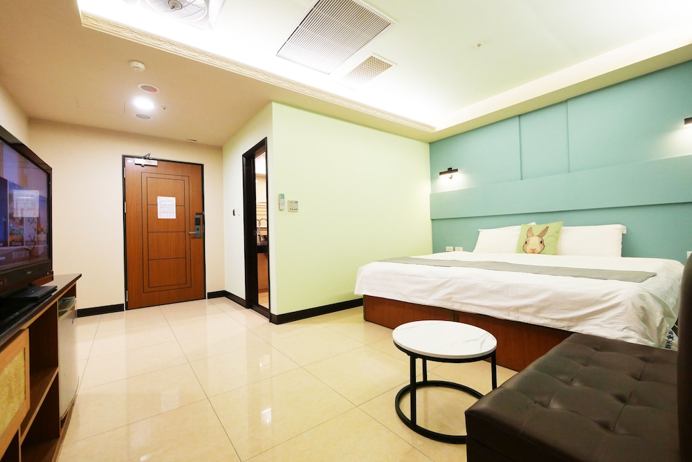 Standard Double Room, No Windows - Photo 1
