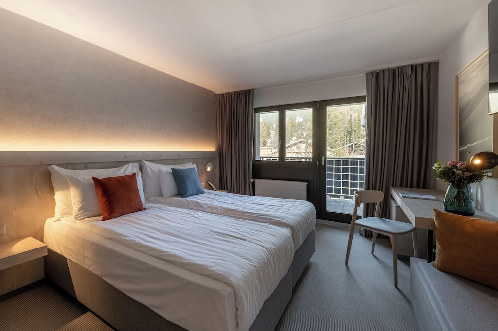 Room, 1 Double Bed (Comfort Balcony)