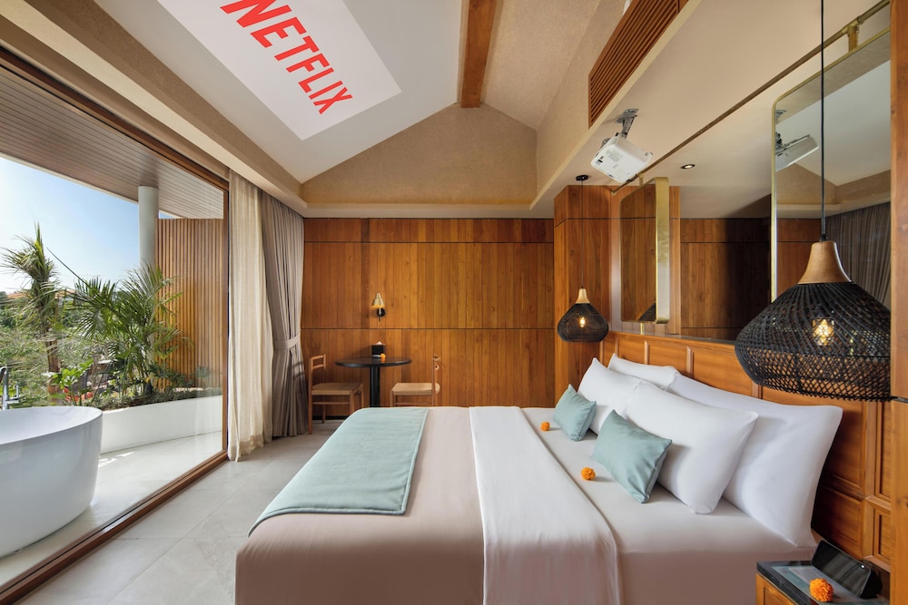 Grand Smart Suite Double with Bathtub - Photo 7