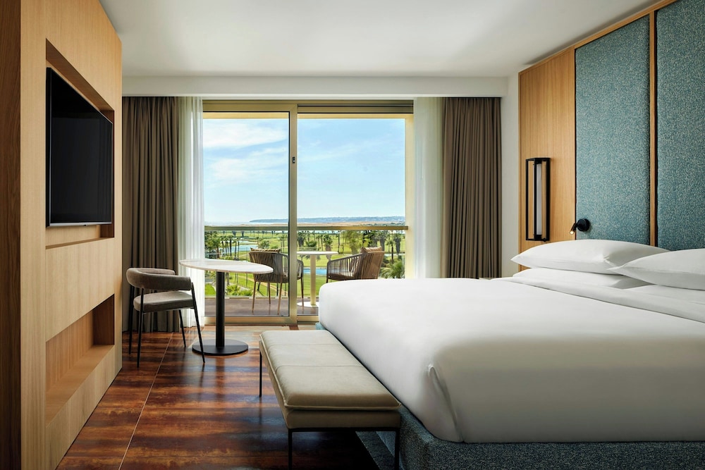 Club Suite, 1 Bedroom, Sea View - Photo 5
